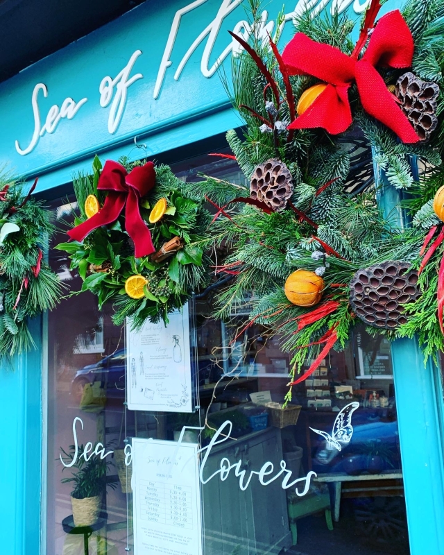 Christmas Door Wreath