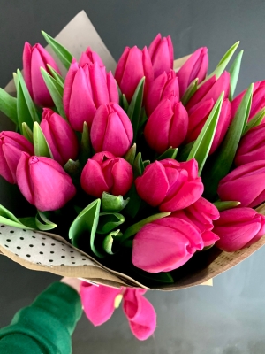 Luscious Tulips Hand Tied Gift Bouquet